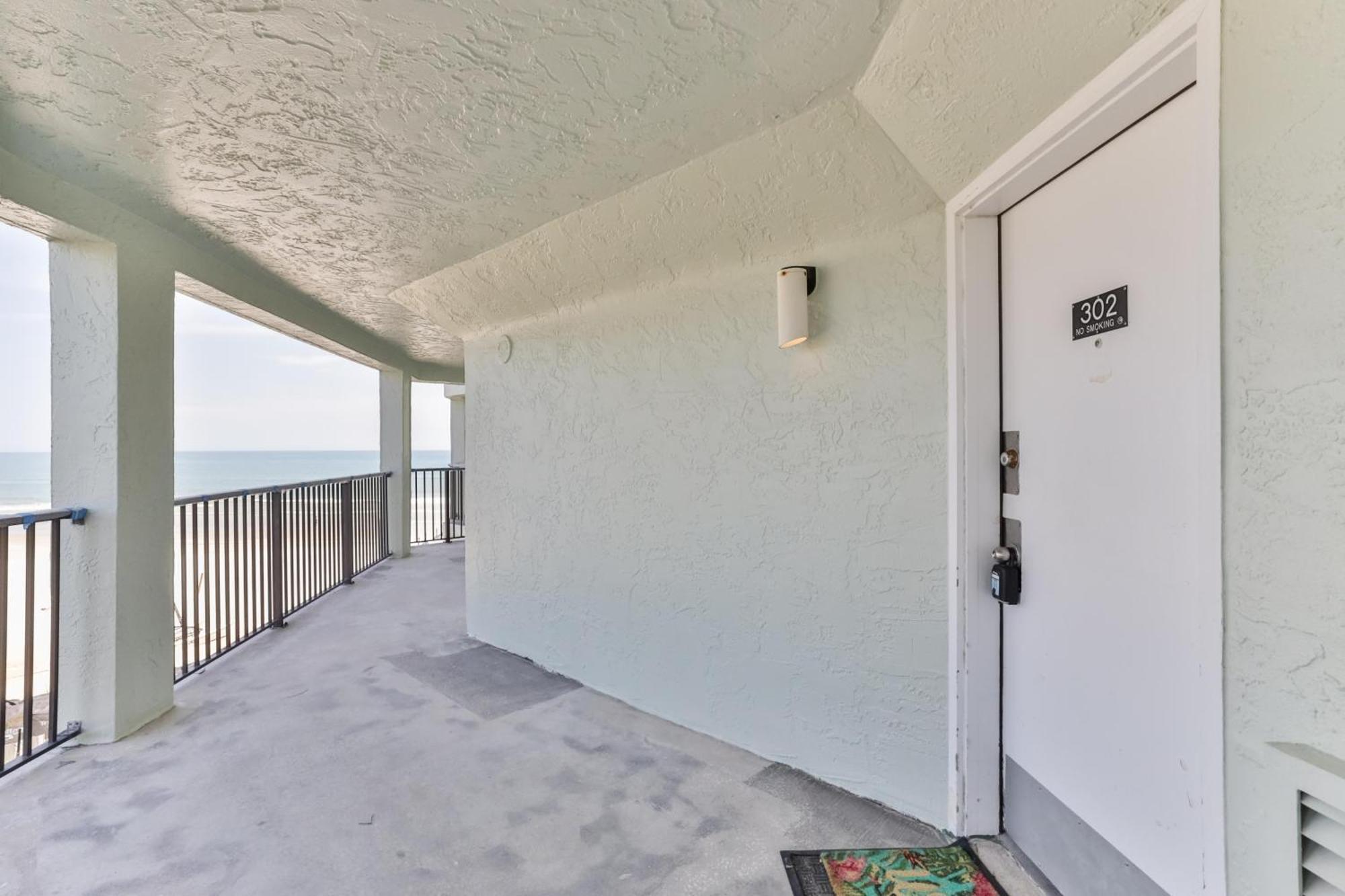 1 Bedroom -1 Bath With Ocean Views At Ocean Trillium 302 New Smyrna Beach Exteriér fotografie